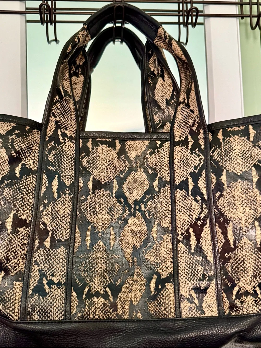 Tory Burch like new